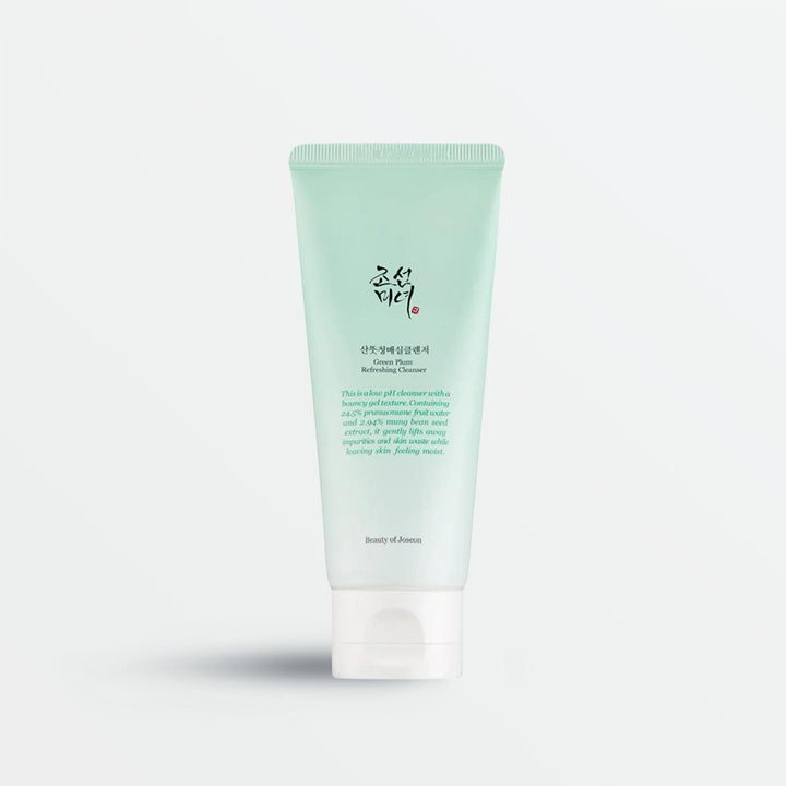 Green Plum Refreshing Cleanser